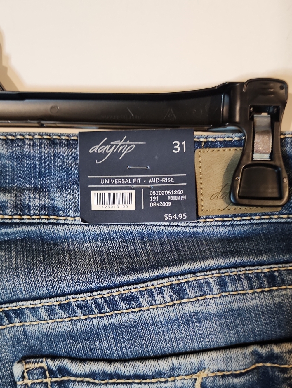 Daytrip Virgo Jean Capris NWT Size 31 - Picture 8 of 10